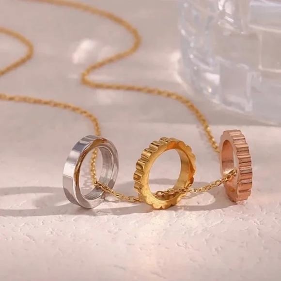 NEW 18K GOLD PENDANT NECKLACE - Picture 4 of 6